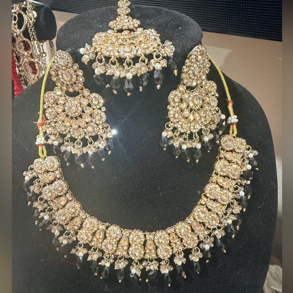 Pakistani Indian Desi Gold-Tone Crystal Bridal Necklace & Earrings Set with Tika